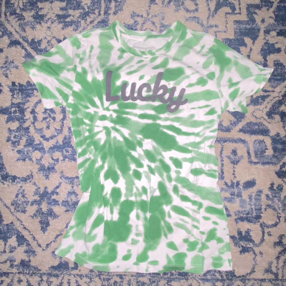 Moving SALE 🚚 5/$5 lucky tee
